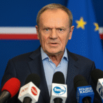 Premier Donald Tusk ujawnia, że 32 osoby podejrzane o współpracę z rosyjskim wywiadem i akcje sabotażowe zostały zatrzymane